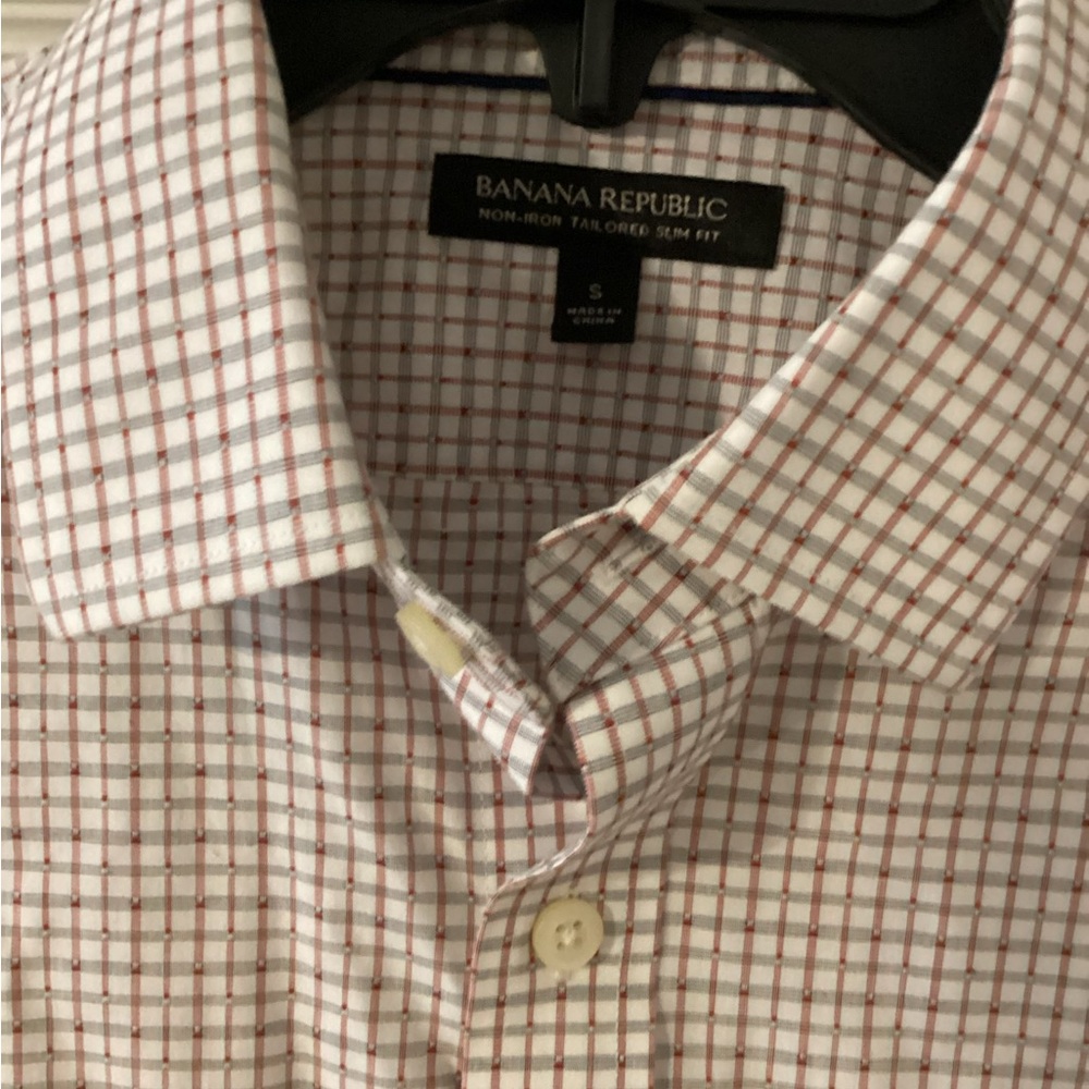 Banana Republic White and Red Casual Button Down Shirt Slim Fit
